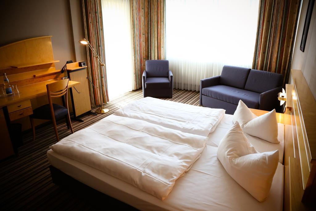 Rheinhessen Inn Gmbh Woerrstadt ห้อง รูปภาพ