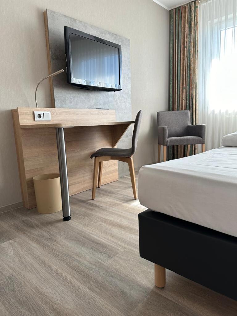 Rheinhessen Inn Gmbh Woerrstadt ภายนอก รูปภาพ