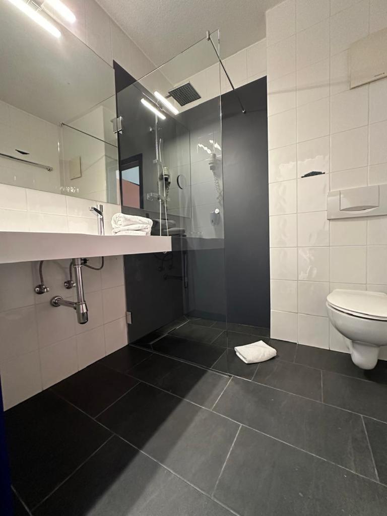 Rheinhessen Inn Gmbh Woerrstadt ภายนอก รูปภาพ