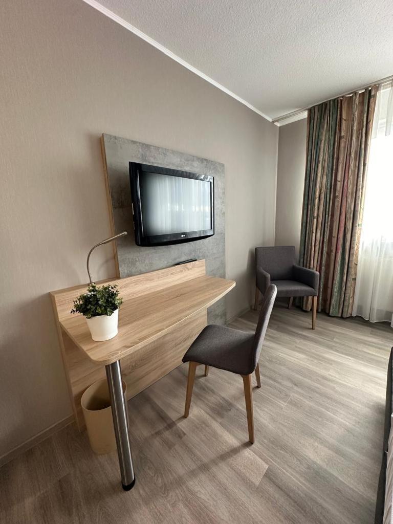 Rheinhessen Inn Gmbh Woerrstadt ภายนอก รูปภาพ